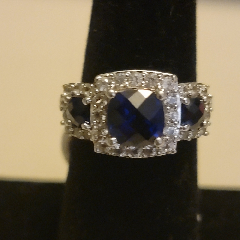 Beautiful sterling silver 925 size 6.75